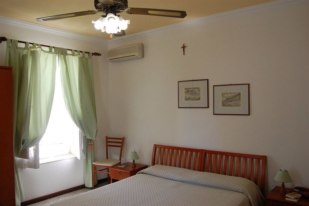 Hotel Villa Augustus Lipari (Isola Lipari) Exterior foto